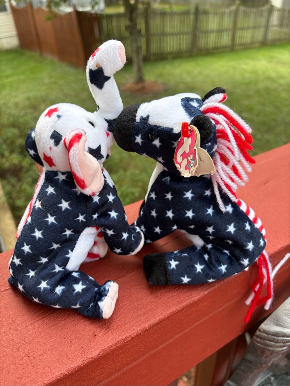Lefty 2000 (donkey) and Righty 2000 (elephant) Ty Beanie Babies